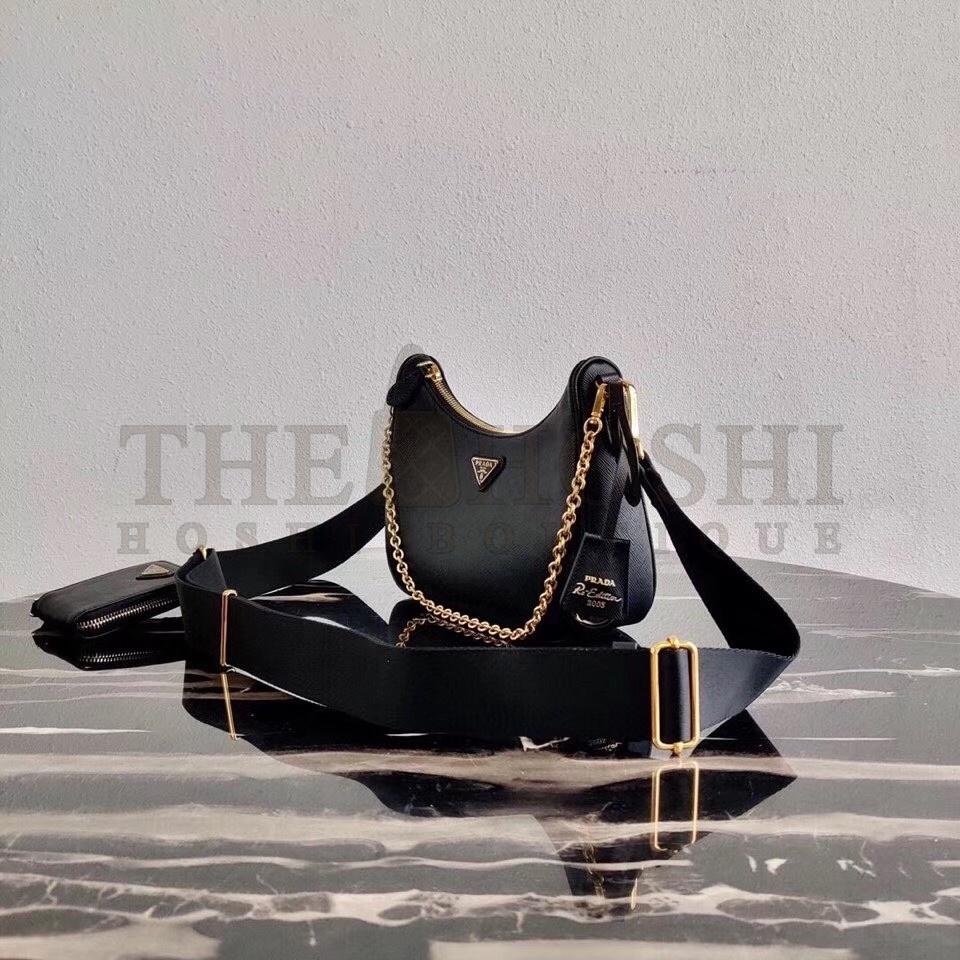 Pra*a Re-Edition 2005 Shoulder Bag In Black Saffiano Leather Master Quality
