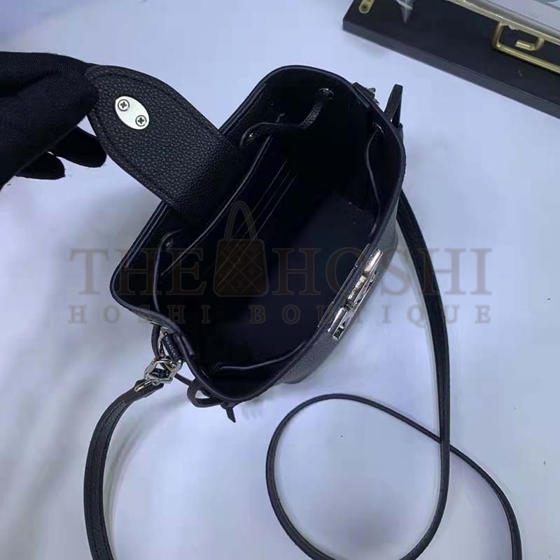 L0vis Vvtt0n LV Women Nano Lockme Bucket Bag Black Grained Calf Leather Master Quality