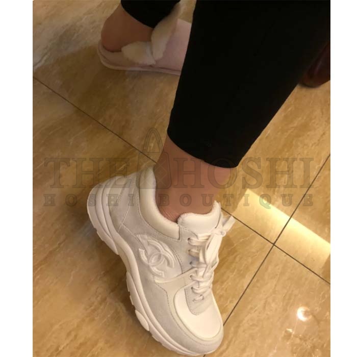 Ch**el Women CC Low Top Sneakers Calfskin Suede Leather Triple White Master Quality