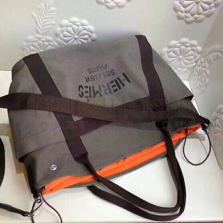 H**me5 Khaki Functional Grooming Bag Master Quality