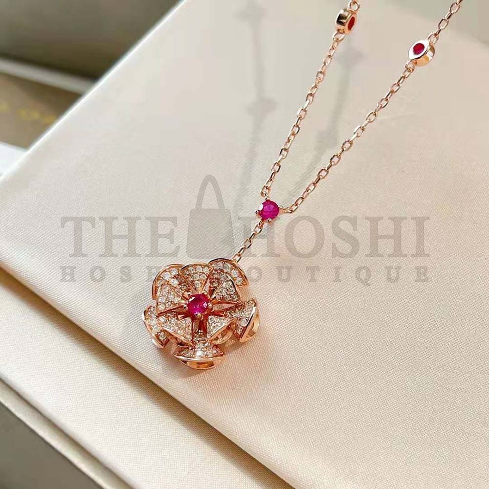 Bulgari Women Divas Dream Necklace in 18 Kt Rose Gold Master Quality