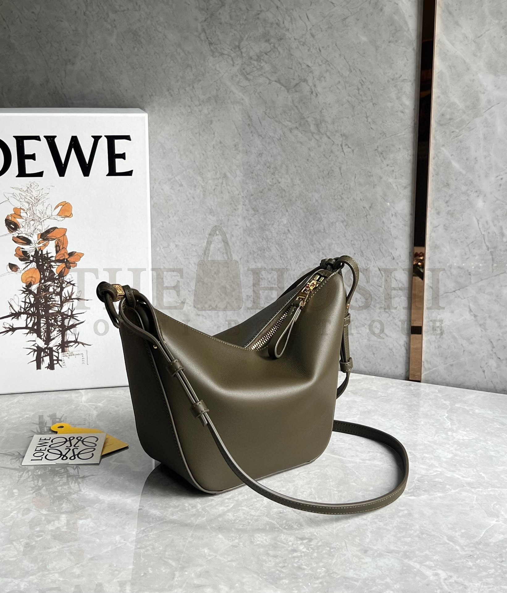 L0ew* Mini Hammock Hobo Bag in Dark Green Calfskin Master Quality