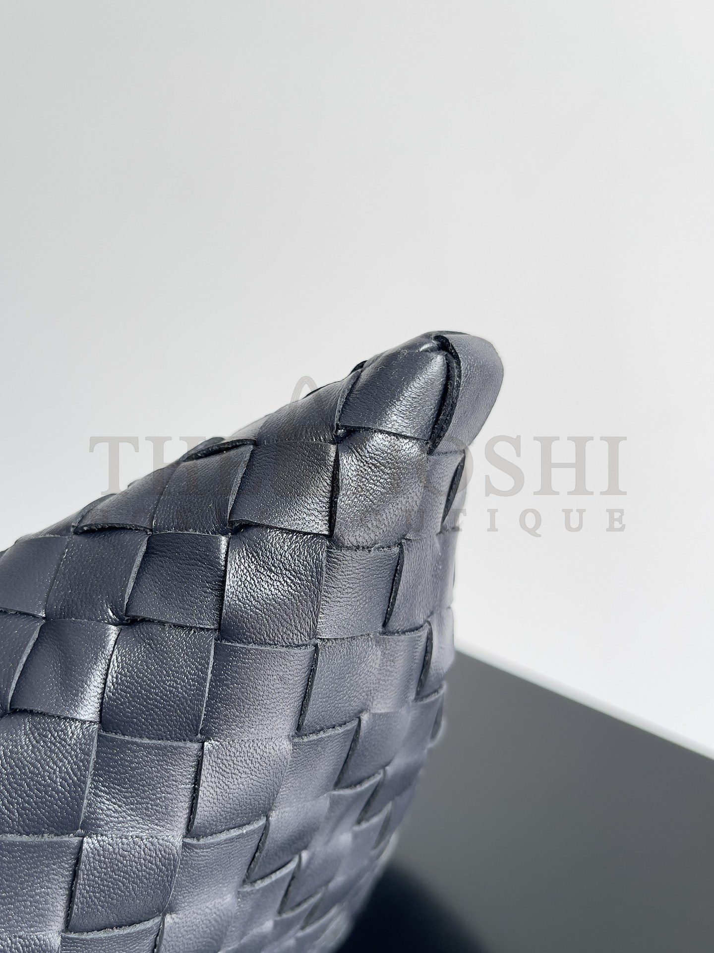 B0tt*ga Ven*ta bv Shoulder bag with Intrecciato craftsmanship in calf leather Large Hop bag 53*24*13cm Master Quality