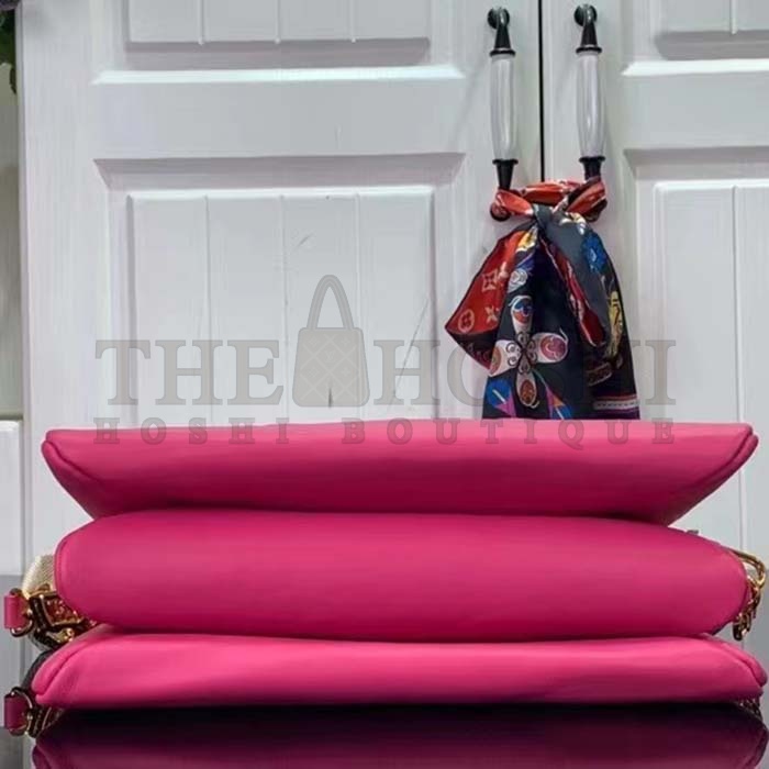 L0vis Vvtt0n LV Women Coussin BB Handbag Fluo Pink Grained Calfskin Leather Master Quality