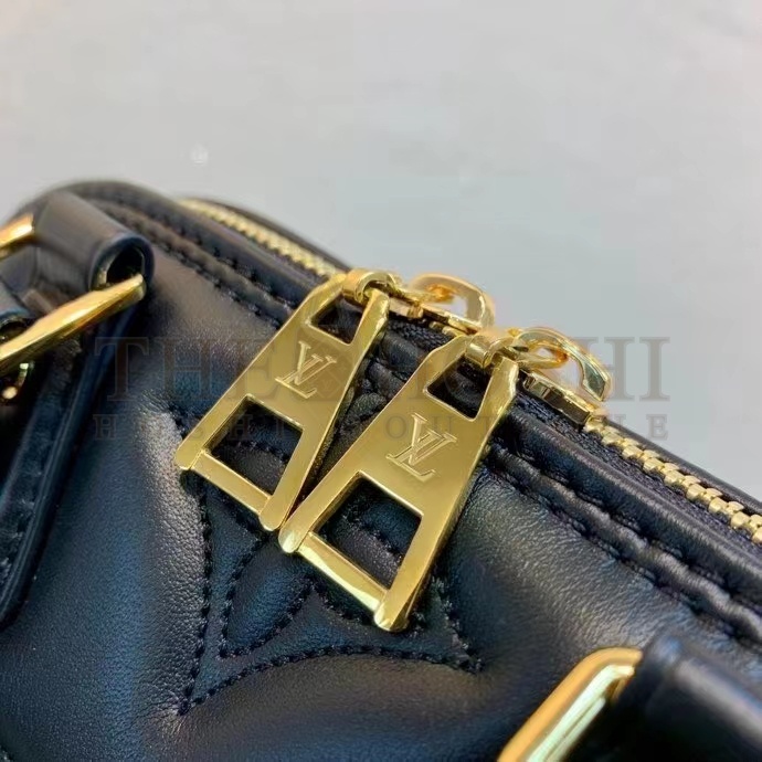 L0vis Vvtt0n LV Women Alma BB Handbag Black Quilted Embroidered Smooth Calf Leather Master Quality