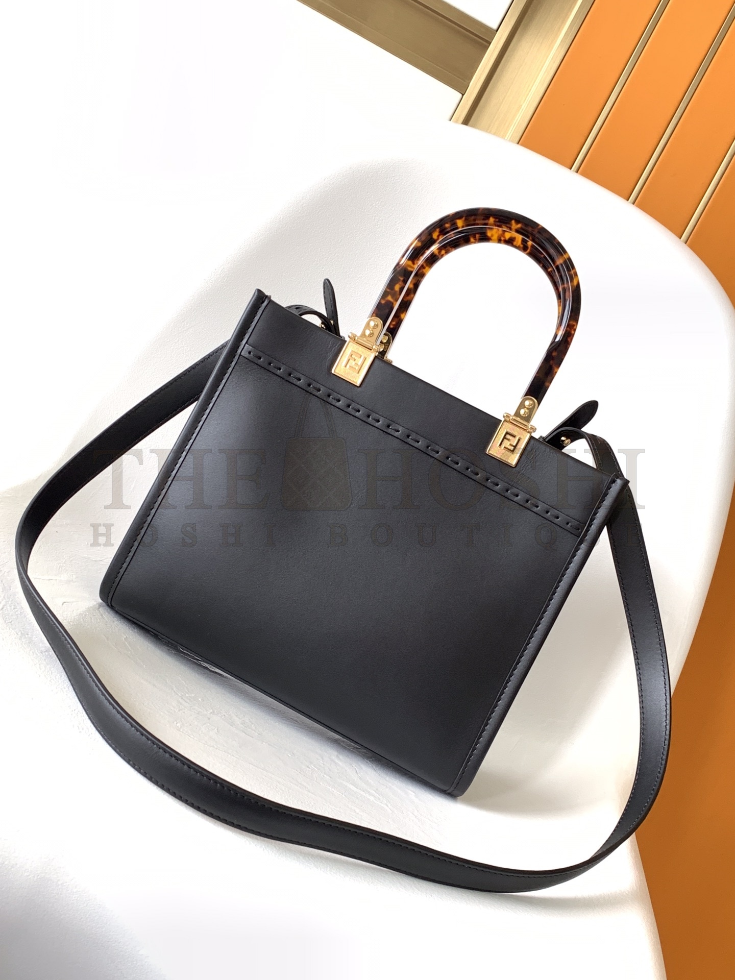 F**di Sunshine Small bag size:25.5*22.5*12cm Master Quality