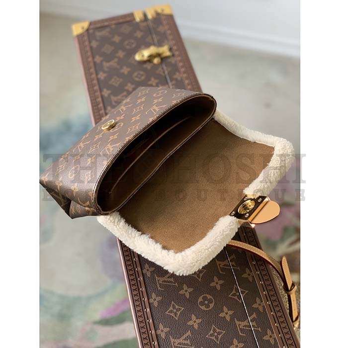 L0vis Vvtt0n LV Women Locky BB Handbag Beige Brown Monogram Coated Canvas Shearling Master Quality
