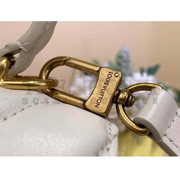 L0vis Vvtt0n LV Women Hold Me Top-Handle Bag Beige Smooth Cowhide Leather Master Quality