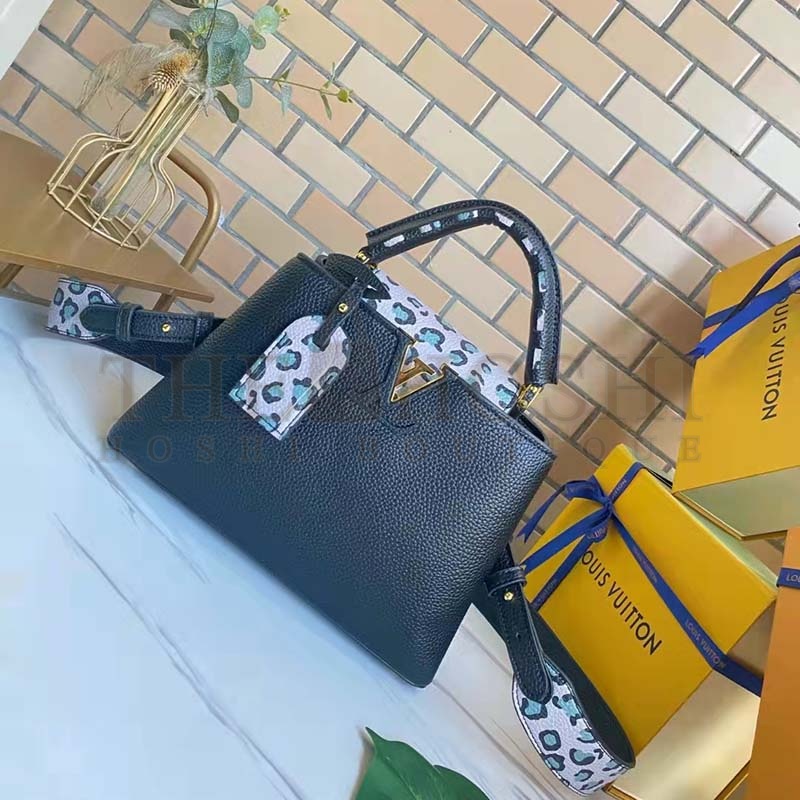 L0vis Vvtt0n LV Women Capucines BB Handbag Black Taurillon Leather Master Quality