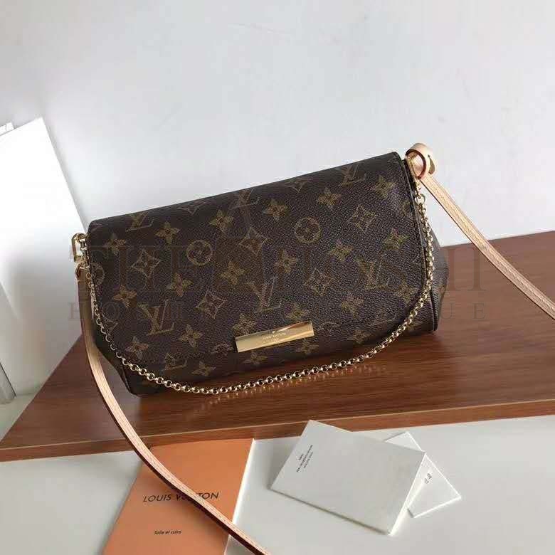L0vis Vvtt0n LV Women Favorite MM Clutch in Monogram Coated Canvas-Brown Master Quality