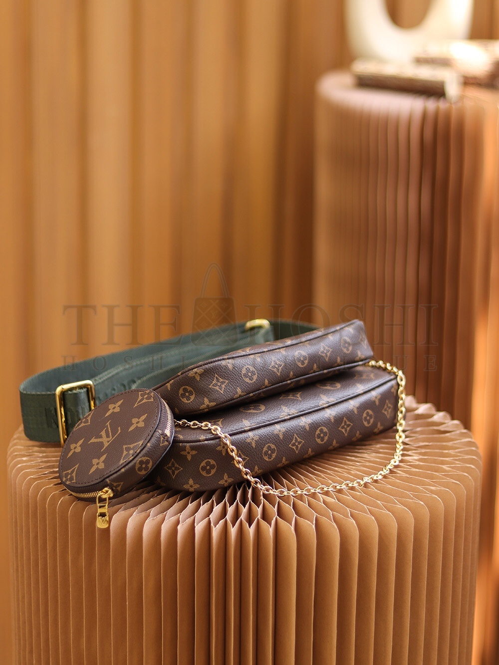 L0vis Vvtt0n LV Women Multi-Pochette Accessoires Bag in Monogram Canvas-Brown m44813 Master Quality