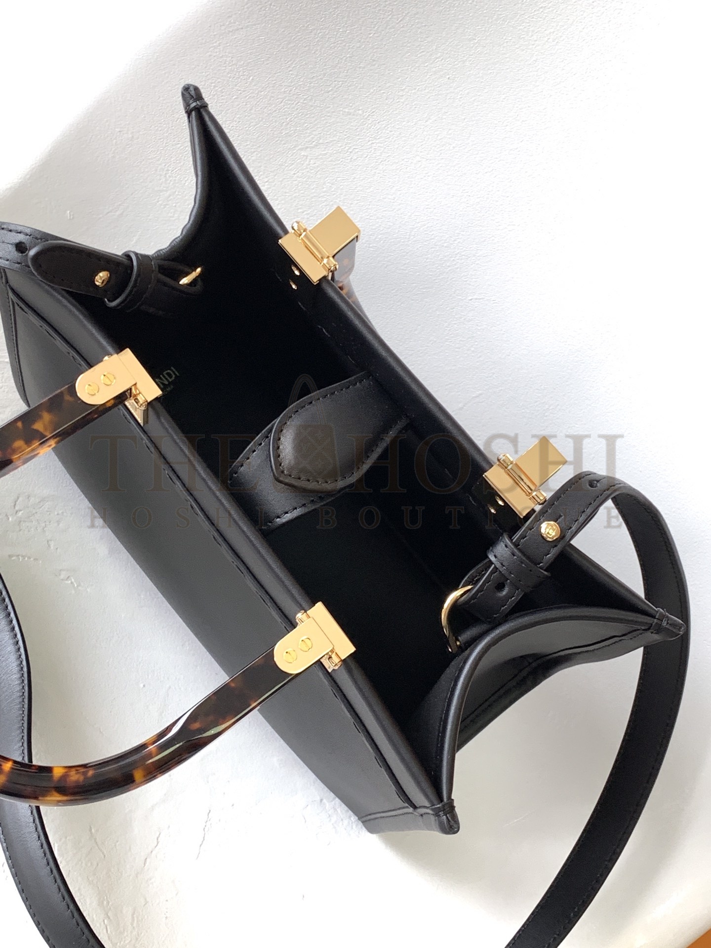 F**di Sunshine Small bag size:25.5*22.5*12cm Master Quality