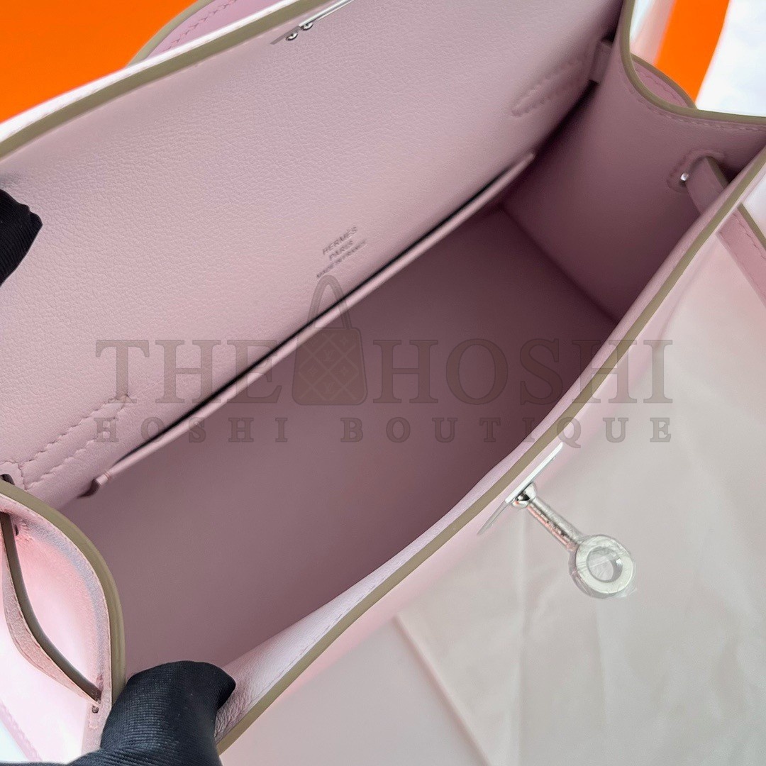H**me5 Kelly Pochette Handmade Bag In Mauve Pale Swift Calfskin Master Quality