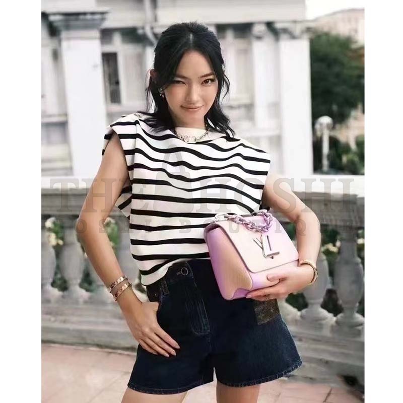 L0vis Vvtt0n LV Women Twist MM Handbag Pink Epi Grained Cowhide Leather Master Quality