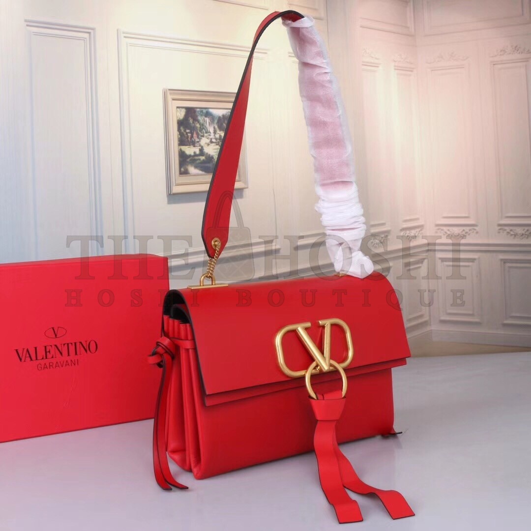 Va1e*ntin0 Garavani Red Small VRing Shoulder Bag Master Quality