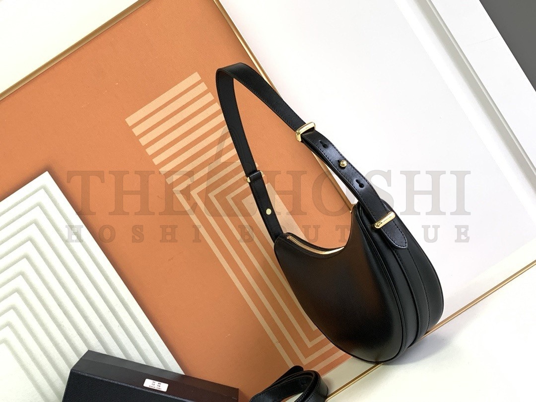 Pra*a Arque Shoulder Bag in Black Leather Master Quality