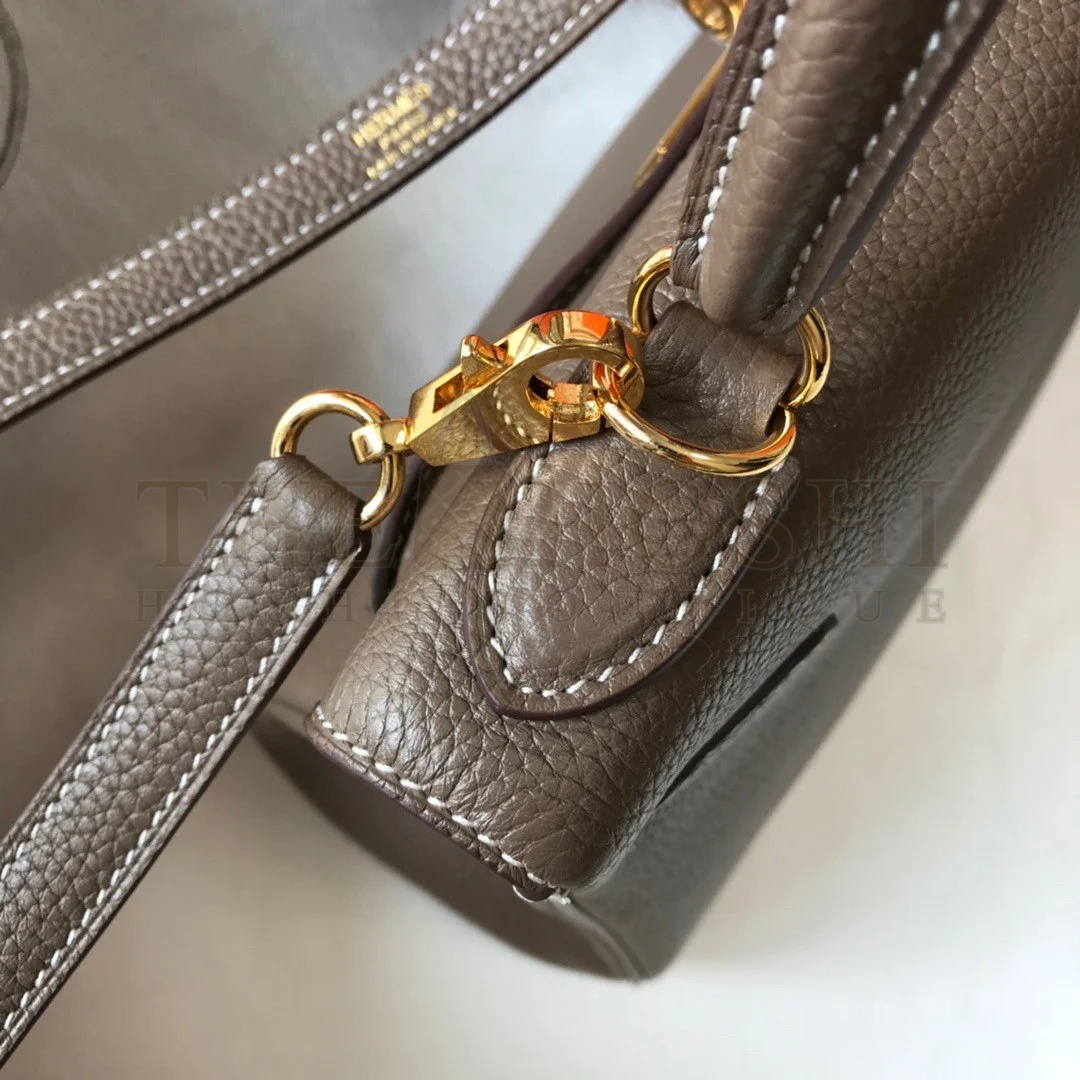 H**me5 Kelly 28cm Retourne Bag in Taupe Clemence Leather GHW Master Quality