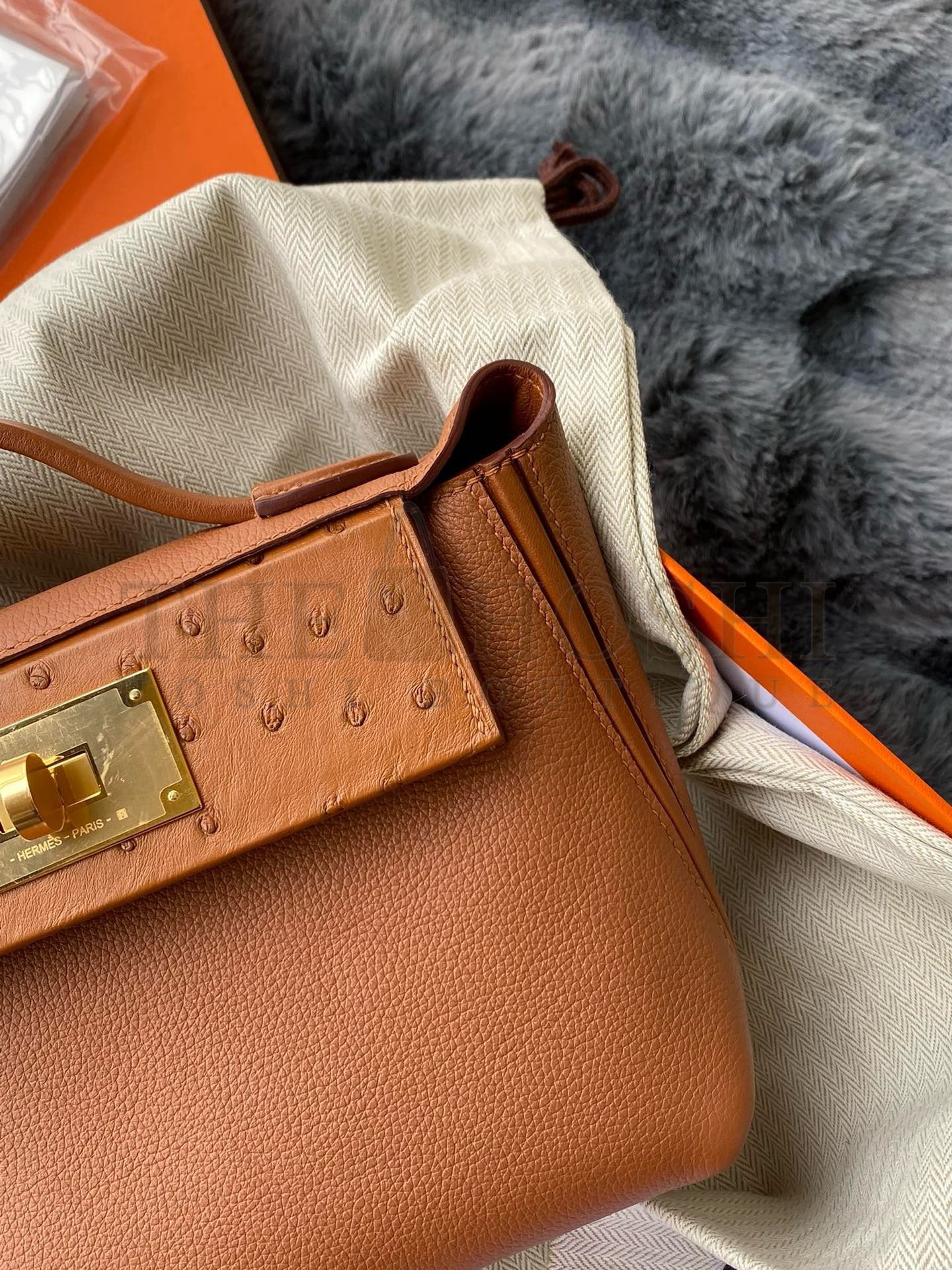 H**me5 24/24 Mini 21 Touch Bag in Gold Evercolor and Ostrich Leather Master Quality