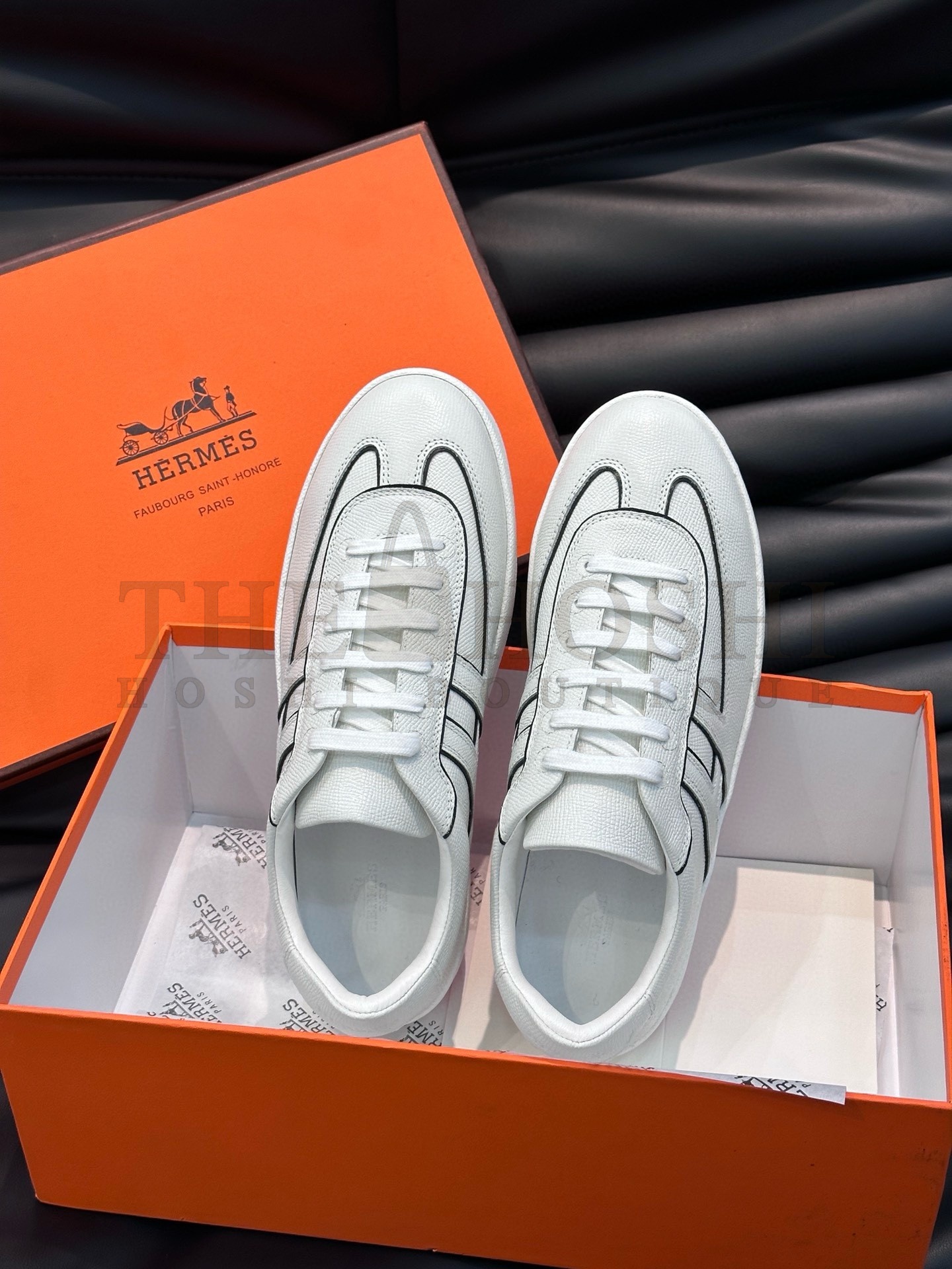 H**me5 Boomerang Sneakers In White Epsom Calfskin Master Quality