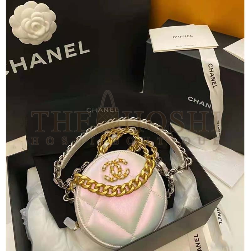 Ch**el Women Ch**el 19 Clutch with Chain Lambskin Gold Silver-Tone Ruthenium White Master Quality