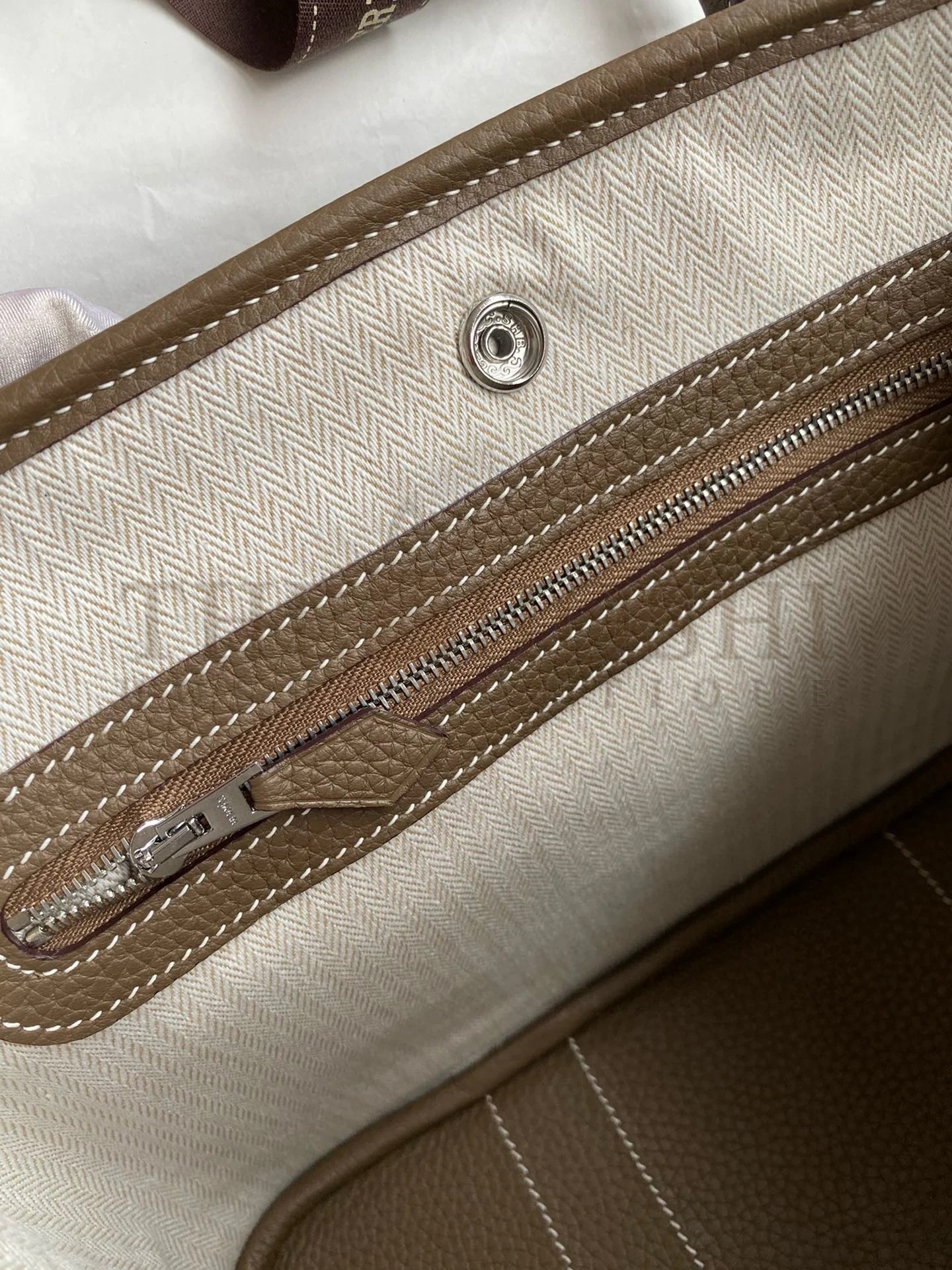 H**me5 Garden Party 30 Handmade Bag in Taupe Clemence Leather Master Quality