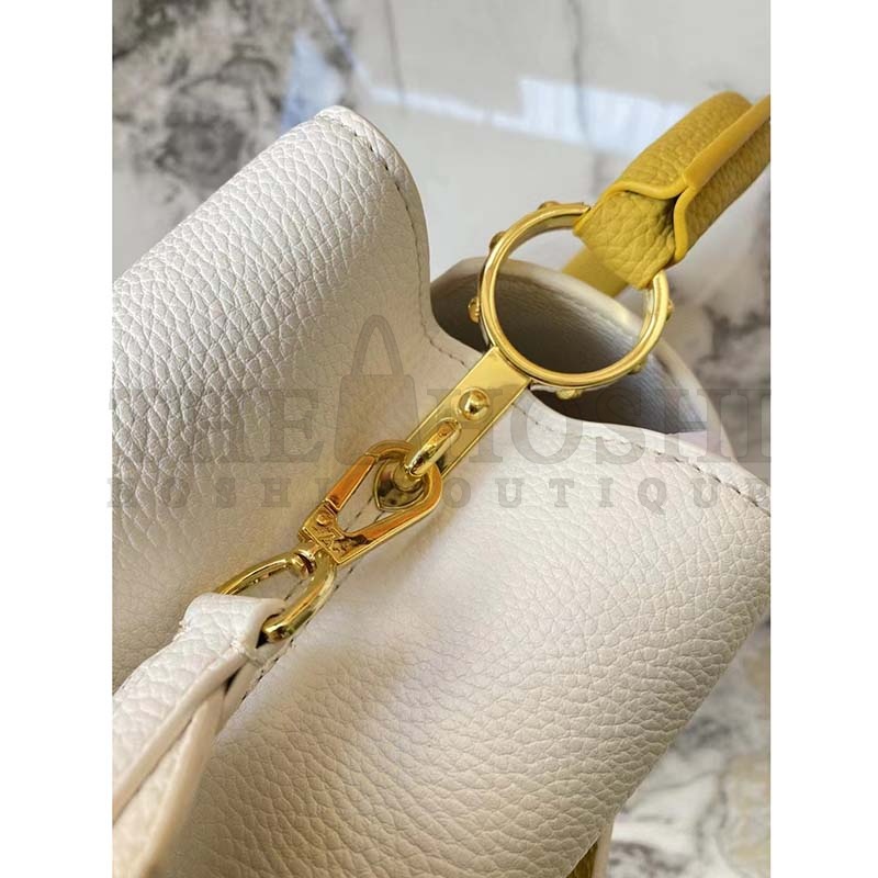 L0vis Vvtt0n LV Women Capucines BB Handbag White Taurillon Leather Master Quality