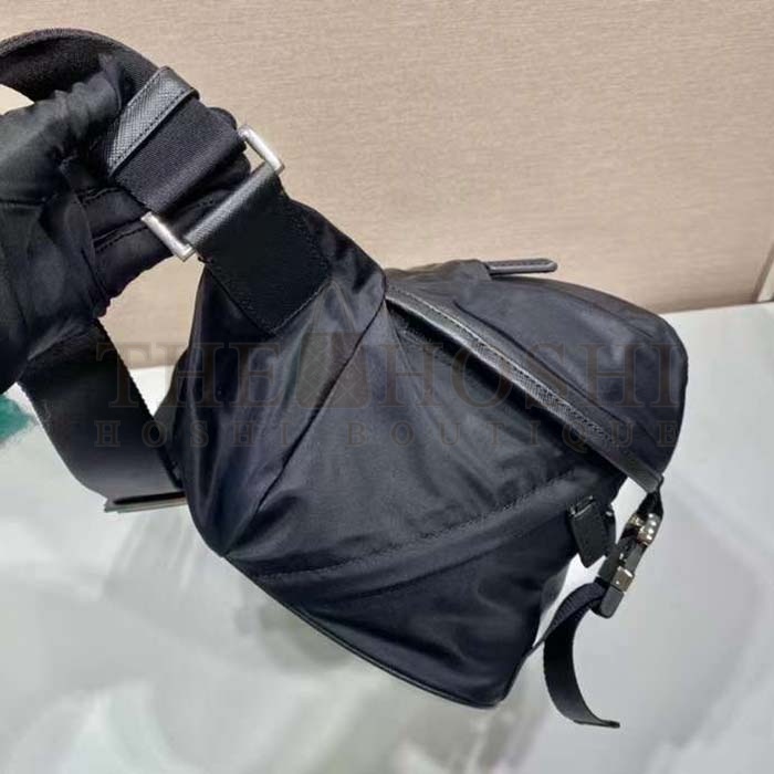 Pra*a Unisex Re-Nylon Saffiano Leather Shoulder Bag Black Fabric Flap Master Quality
