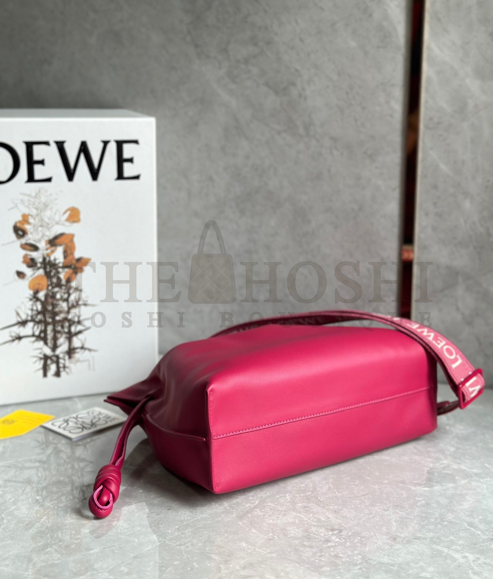 L0ew* Flamenco Clutch Bag In Ruby Red Leather Master Quality