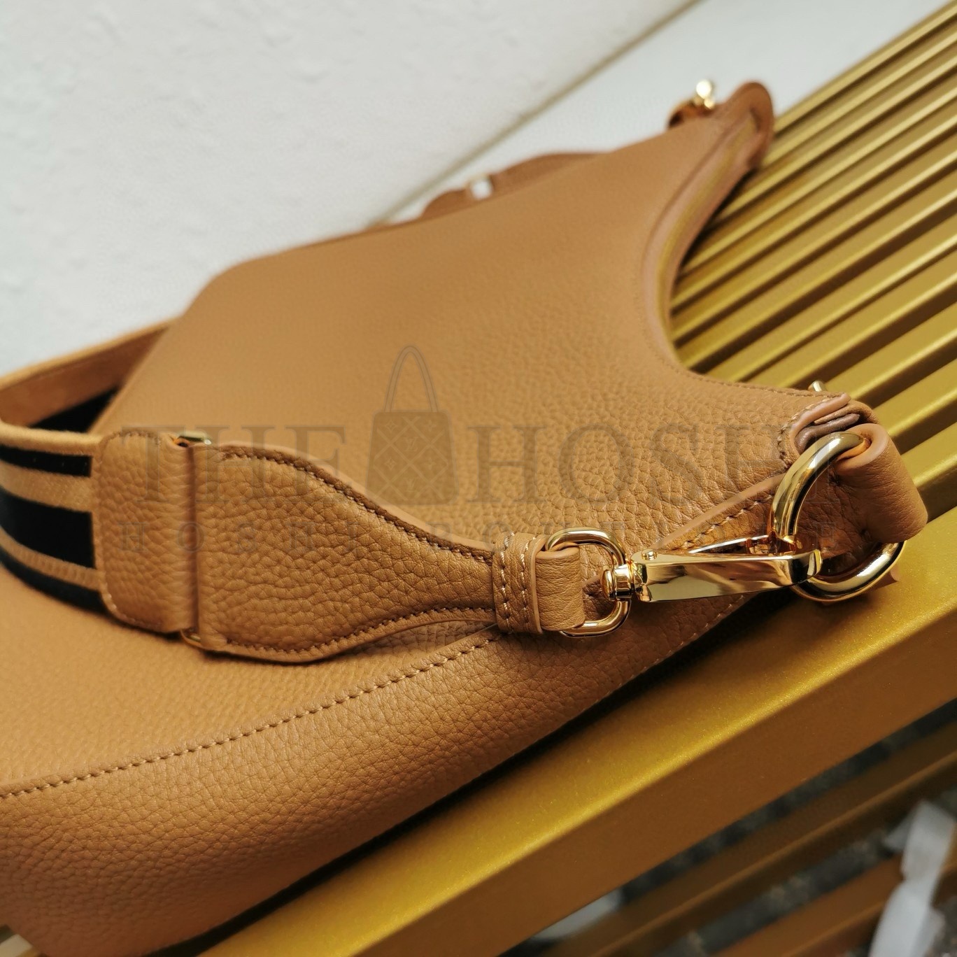 Pra*a Shoulder Bag in Brown Grained Leather Master Quality