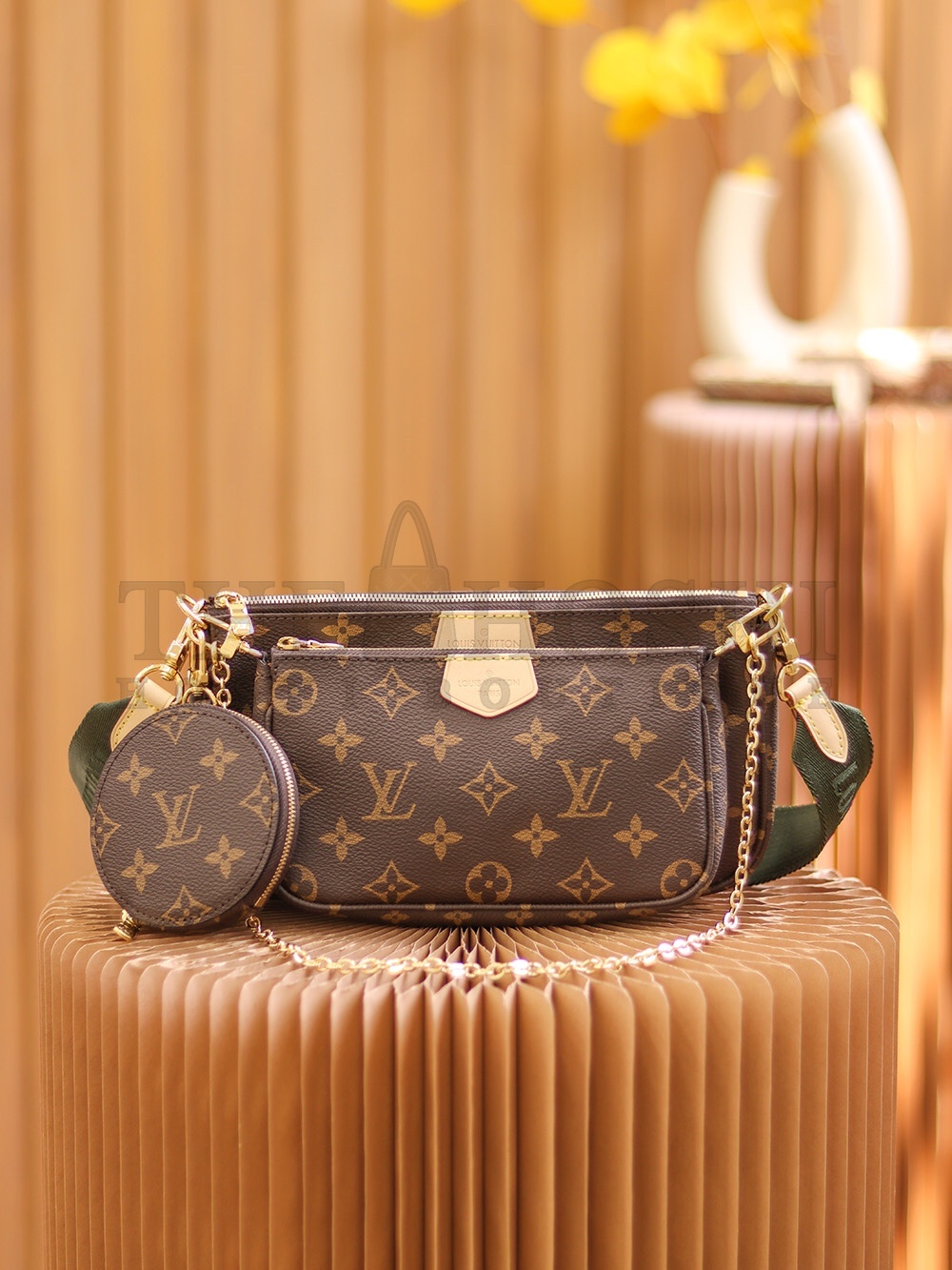 L0vis Vvtt0n LV Women Multi-Pochette Accessoires Bag in Monogram Canvas-Brown m44813 Master Quality