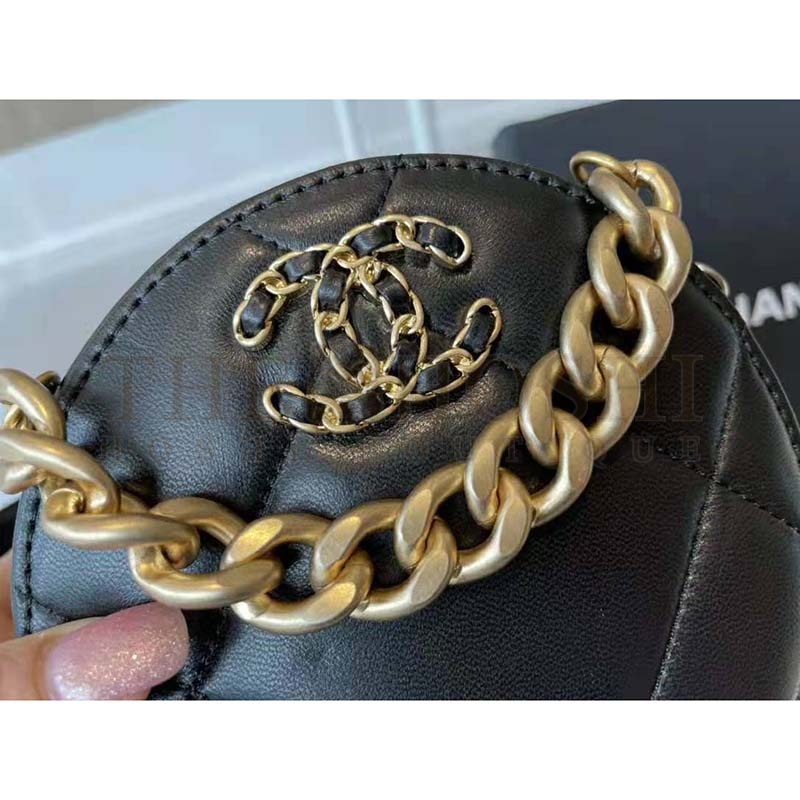 Ch**el Women Ch**el 19 Clutch with Chain Lambskin Gold Silver-Tone & Ruthenium Black Master Quality