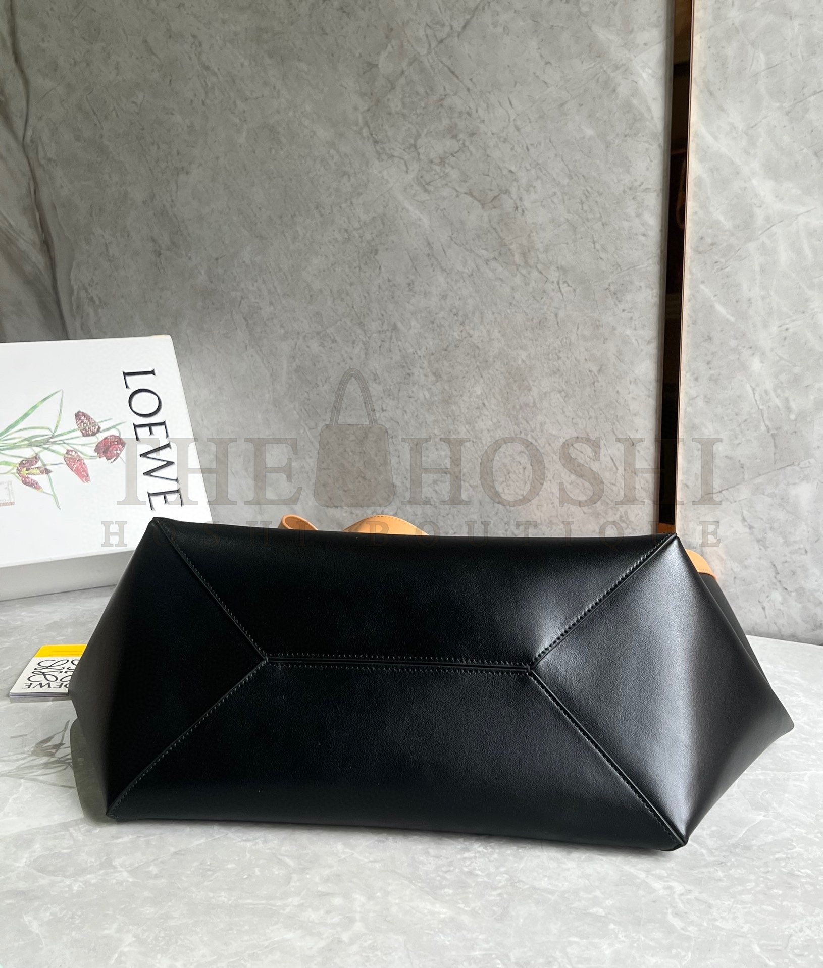 L0ew* Large Puzzle Fold Tote Bag in Tan and Black Calfskin Master Quality