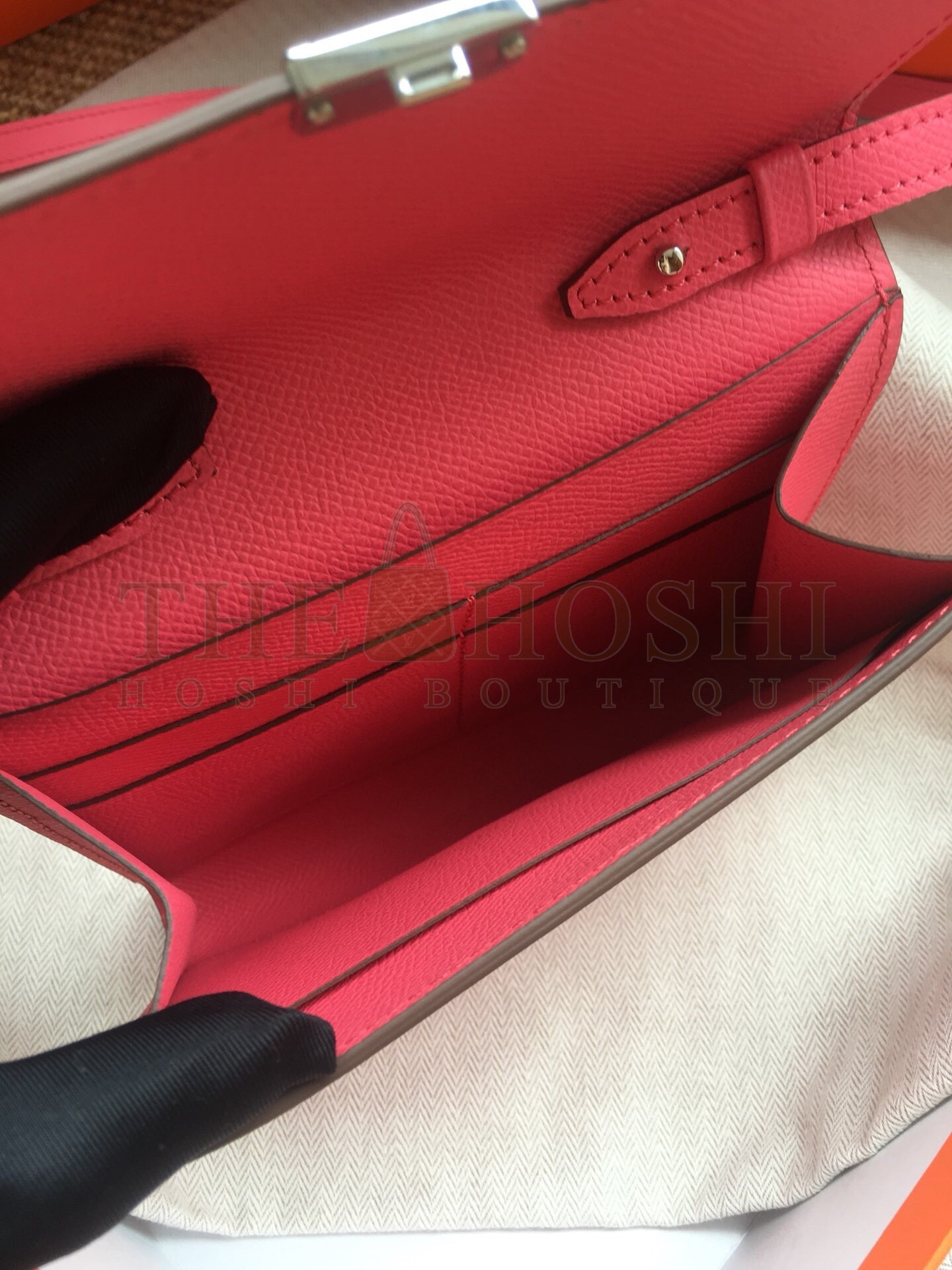 H**me5 Rose Lipstick Clic 16 Wallet With Strap Master Quality