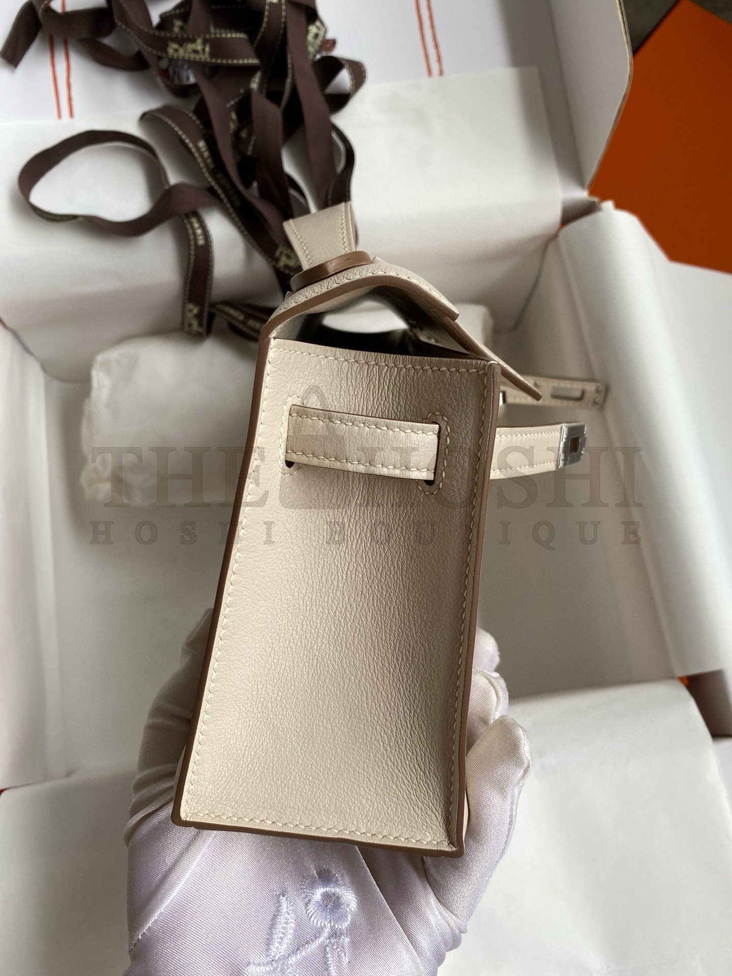 H**me5 Kelly Pochette Handmade Bag In Craie Swift Calfskin Master Quality