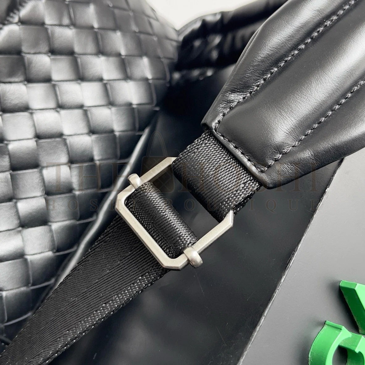 B0tt*ga Ven*ta Medium Backpack In Black Intrecciato Calfskin Master Quality