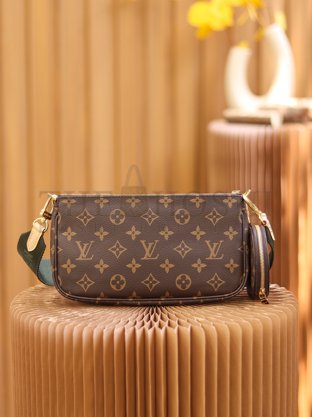 L0vis Vvtt0n LV Women Multi-Pochette Accessoires Bag in Monogram Canvas-Brown m44813 Master Quality