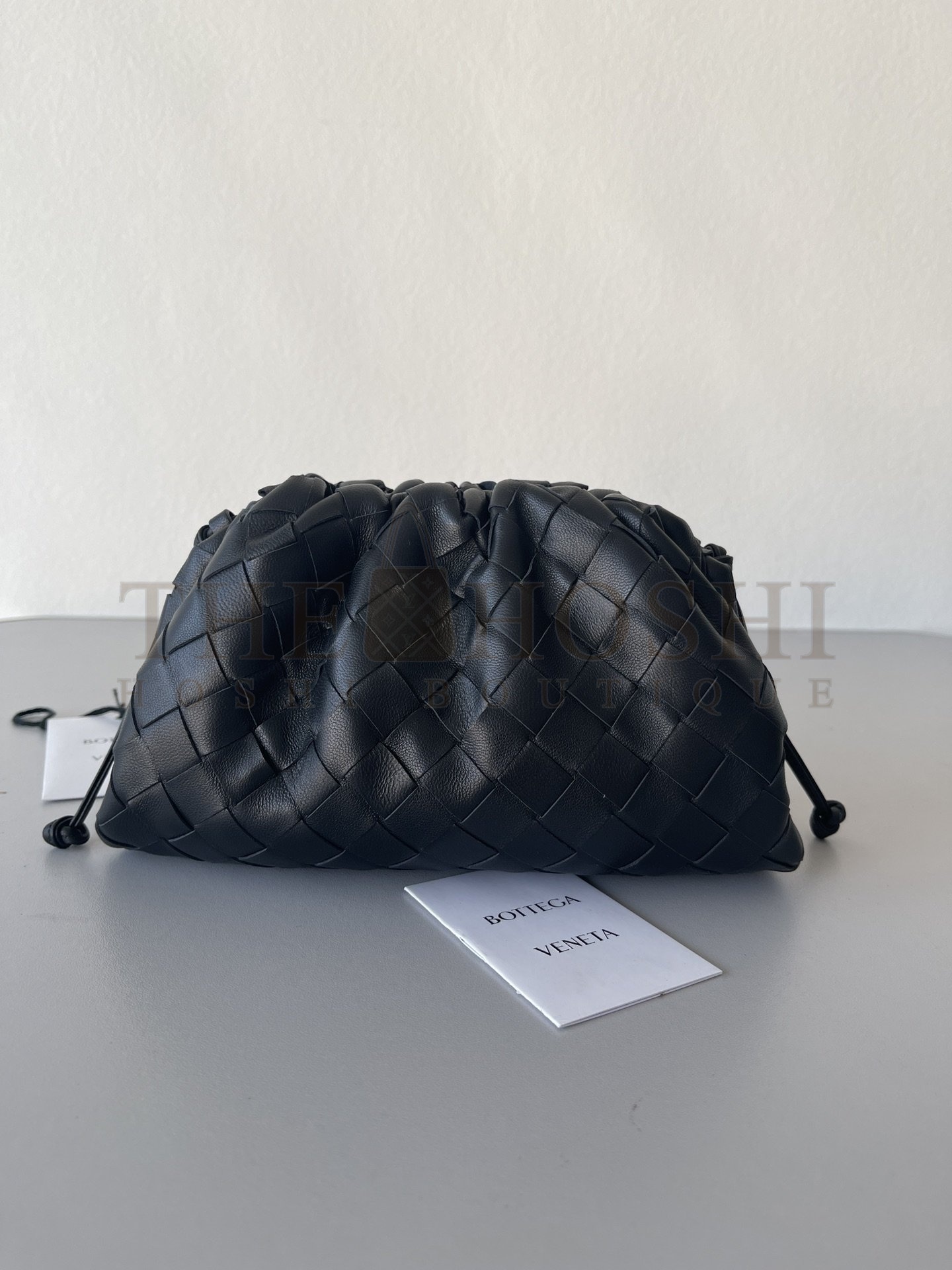 B0tt*ga Ven*ta BV The Pouch Intrecciato Mini Bag In Blue REAL LEATHER SIZE:22*12*7CM Master Quality