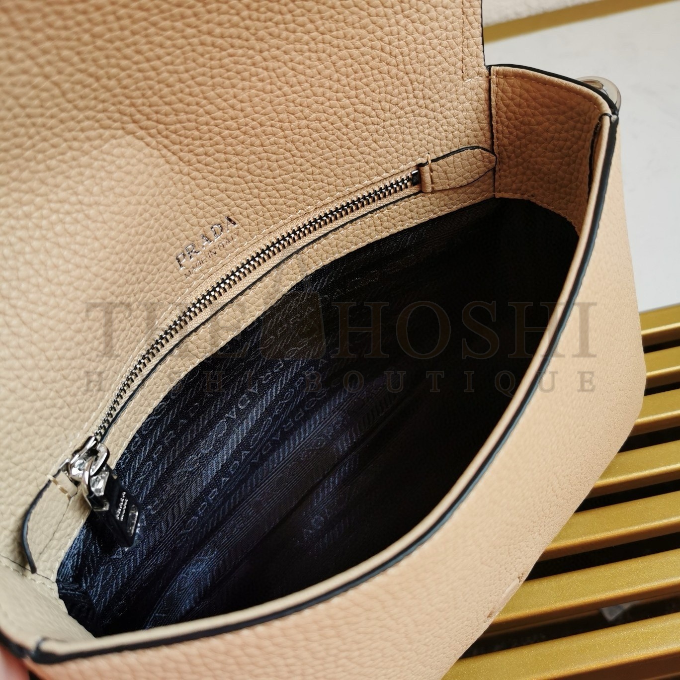 Pra*a Flap Shoulder Bag in Sand Grained Leather Master Quality