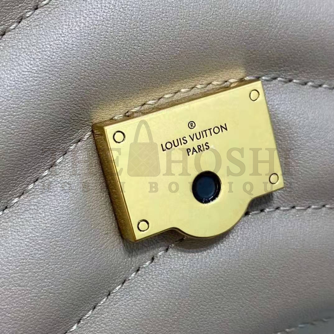L0vis Vvtt0n LV Women New Wave Chain Bag Handbag Sandy Smooth Cowhide Leather Master Quality