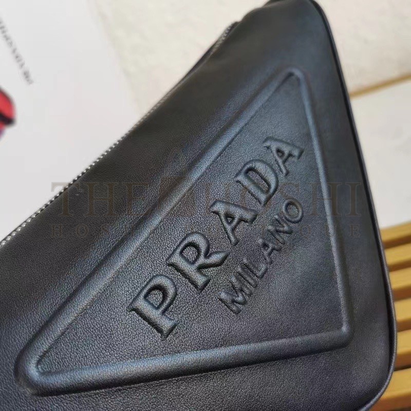 Pra*a Triangle Shoulder Bag In Black Leather Master Quality