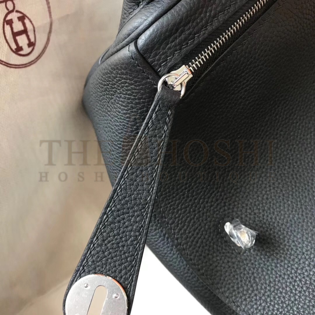 H**me5 Lindy 26cm Bag In Black Clemence With PHW Master Quality