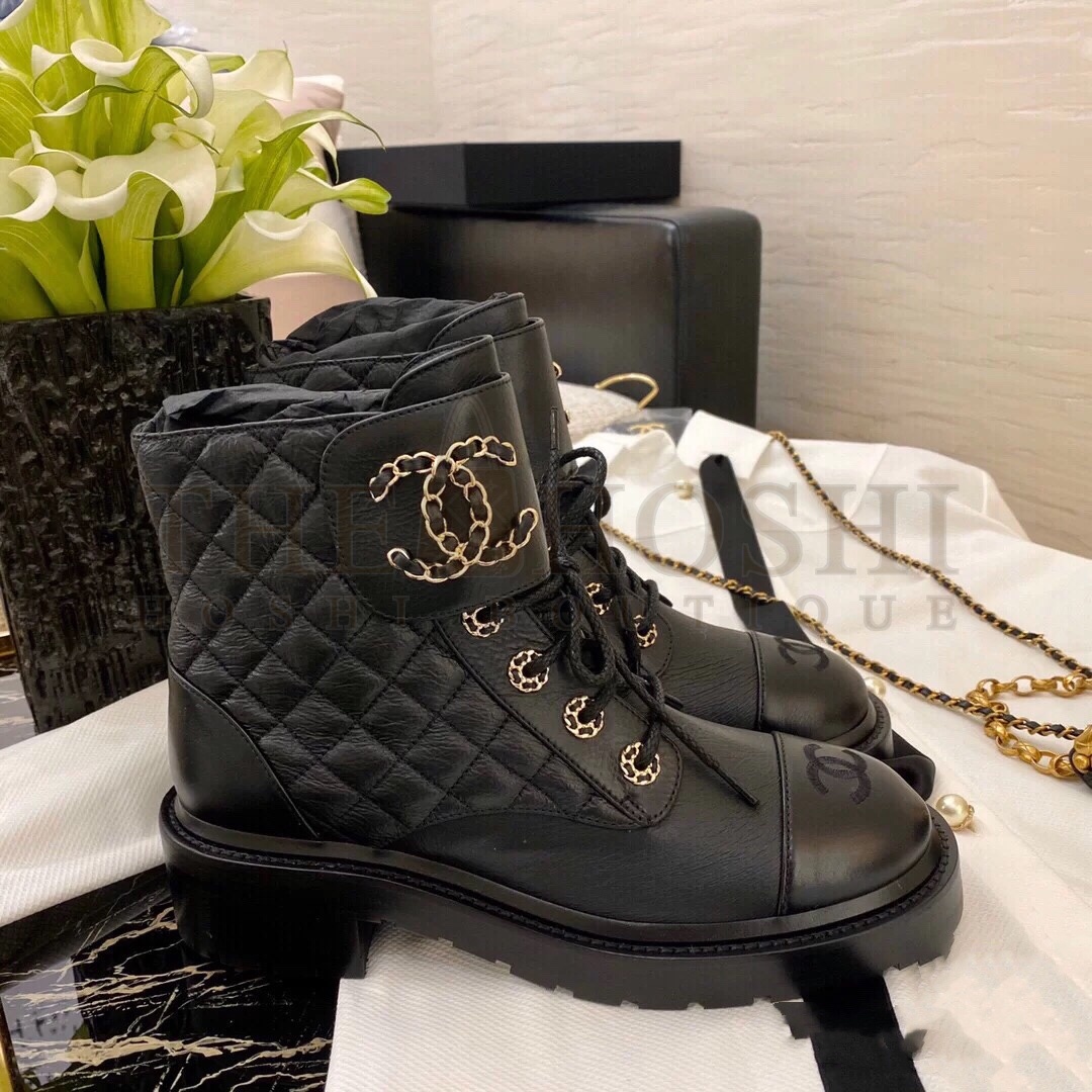 Ch**el Shiny Lambskin Quilted Lace Up Combat Boots Master Quality