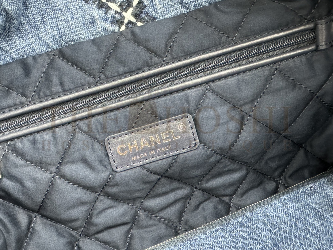 Ch**el Women CC 22 Handbag Stitched Denim Silver Metal Blue 20cm and 36cm Master Quality