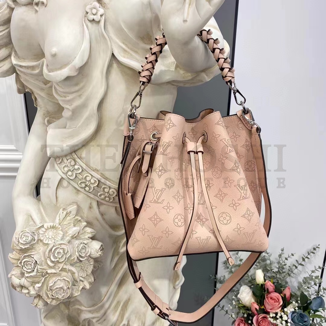 L0vis Vvtt0n LV Women Muria Bucket Bag Galet Gray Mahina Perforated Calf Leather Master Quality