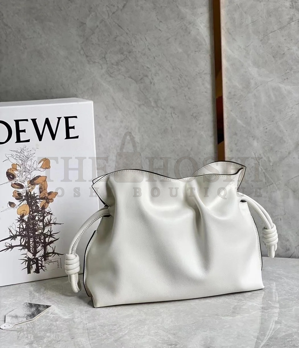 L0ew* Flamenco Clutch Bag In White Calfskin Master Quality