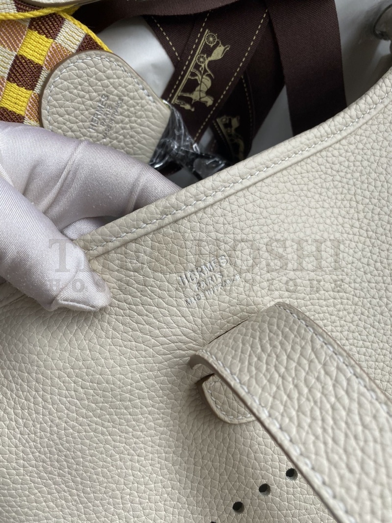 H**me5 Evelyn Bags Master Quality