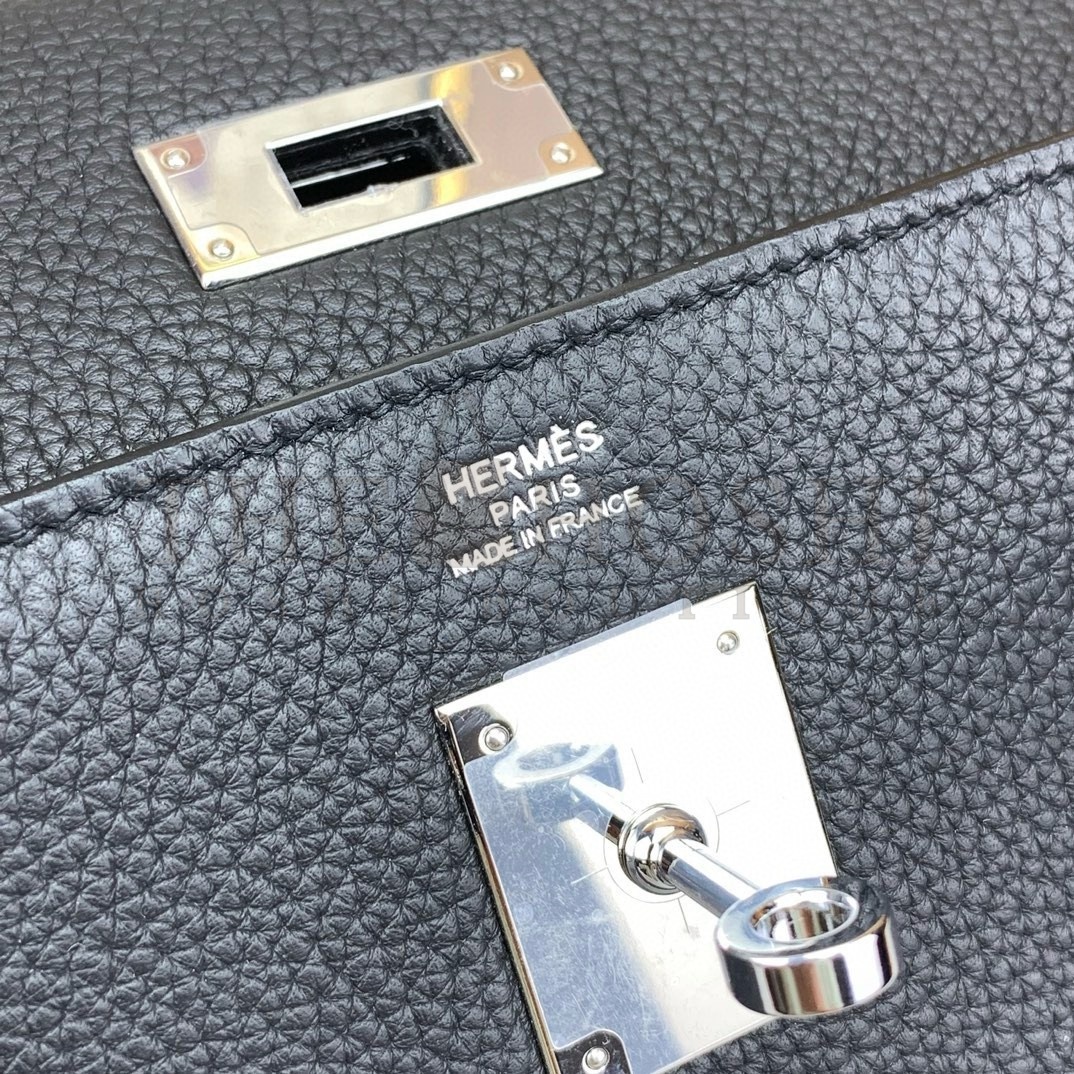 H**me5 Kelly Messenger Bag in Black Clemence Leather Master Quality