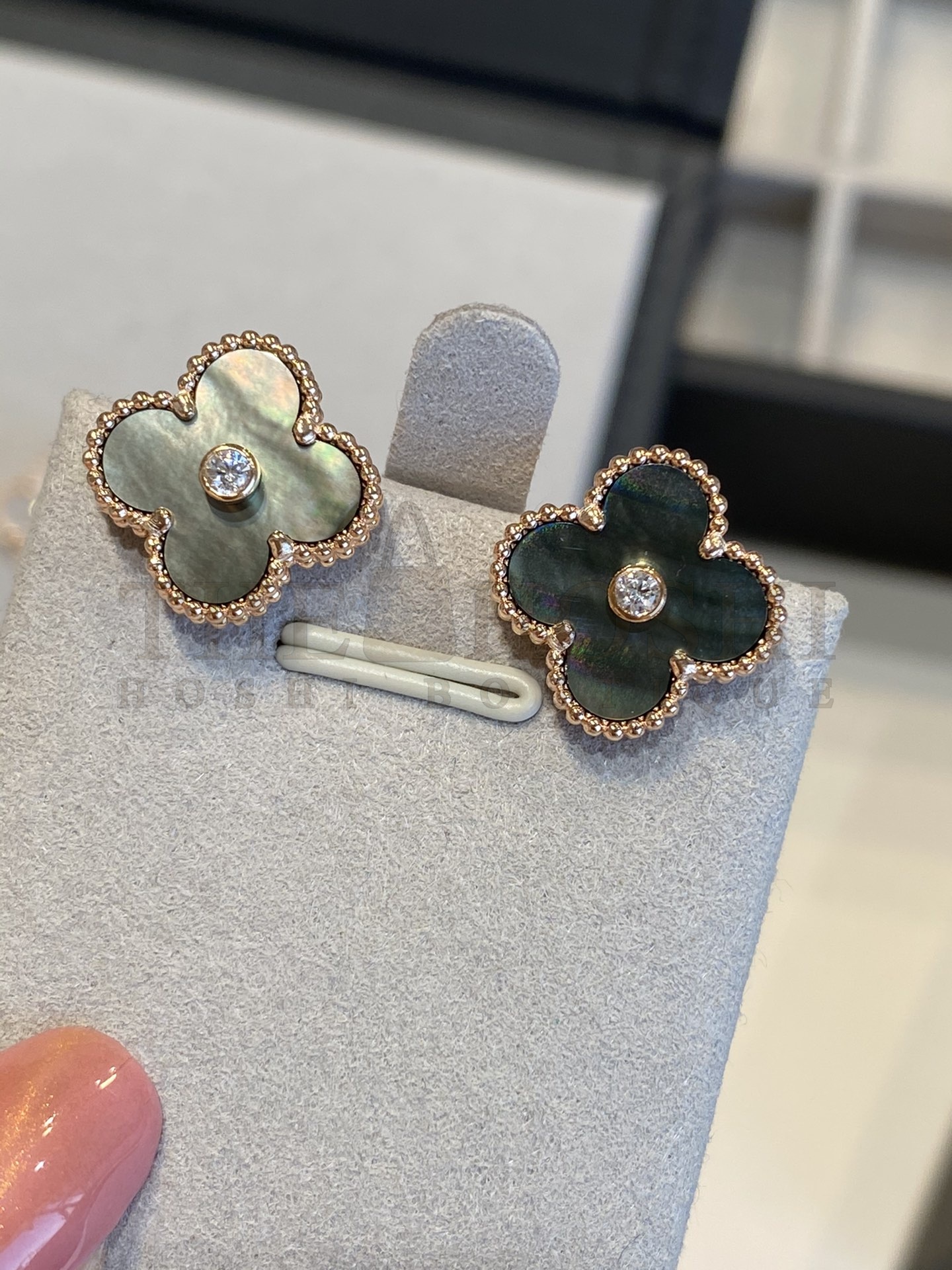 V*n Cl**f & Arpels Clover Earrings with D1am0nds, Vintage Alhambra earrings Master Quality