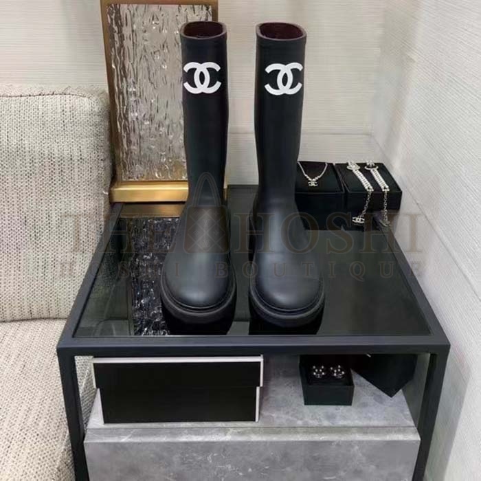 Ch**el Women CC High Boots Caoutchouc Leather Black Master Quality