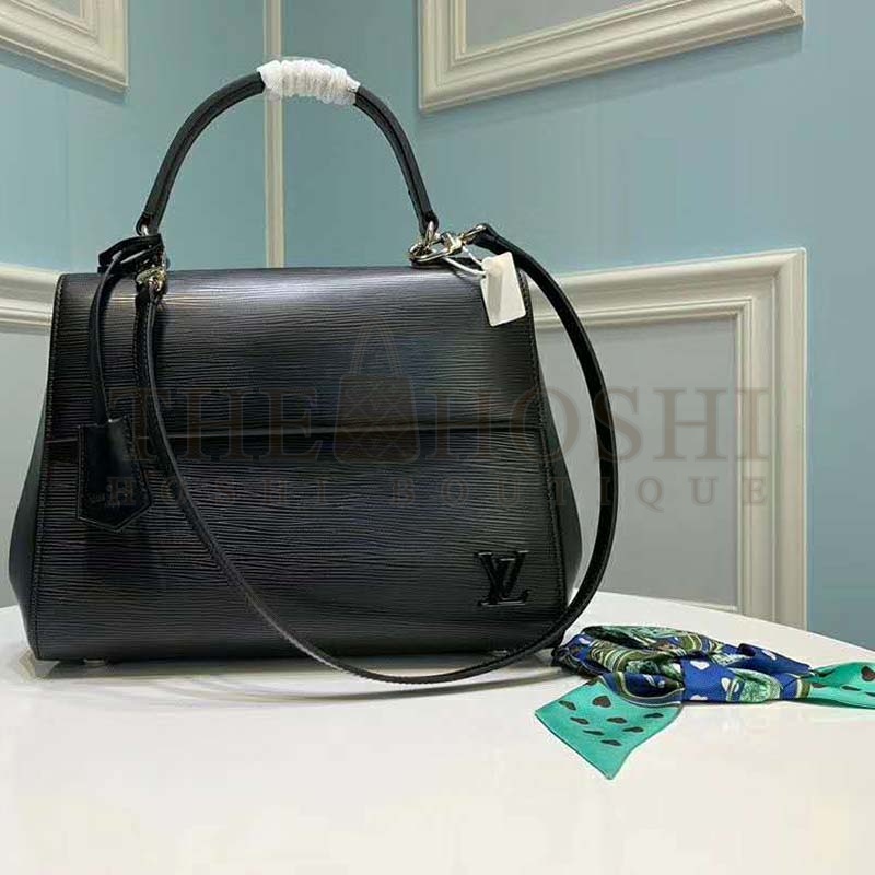 L0vis Vvtt0n LV Women Cluny BB Handbag Epi Grained Cowhide Leather Master Quality